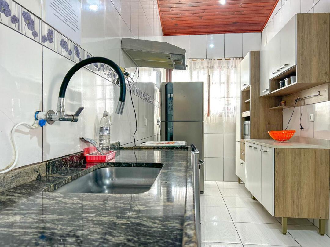 Holiday home Otima Casa Com Wifi E Churrasqueira Em Sp *
