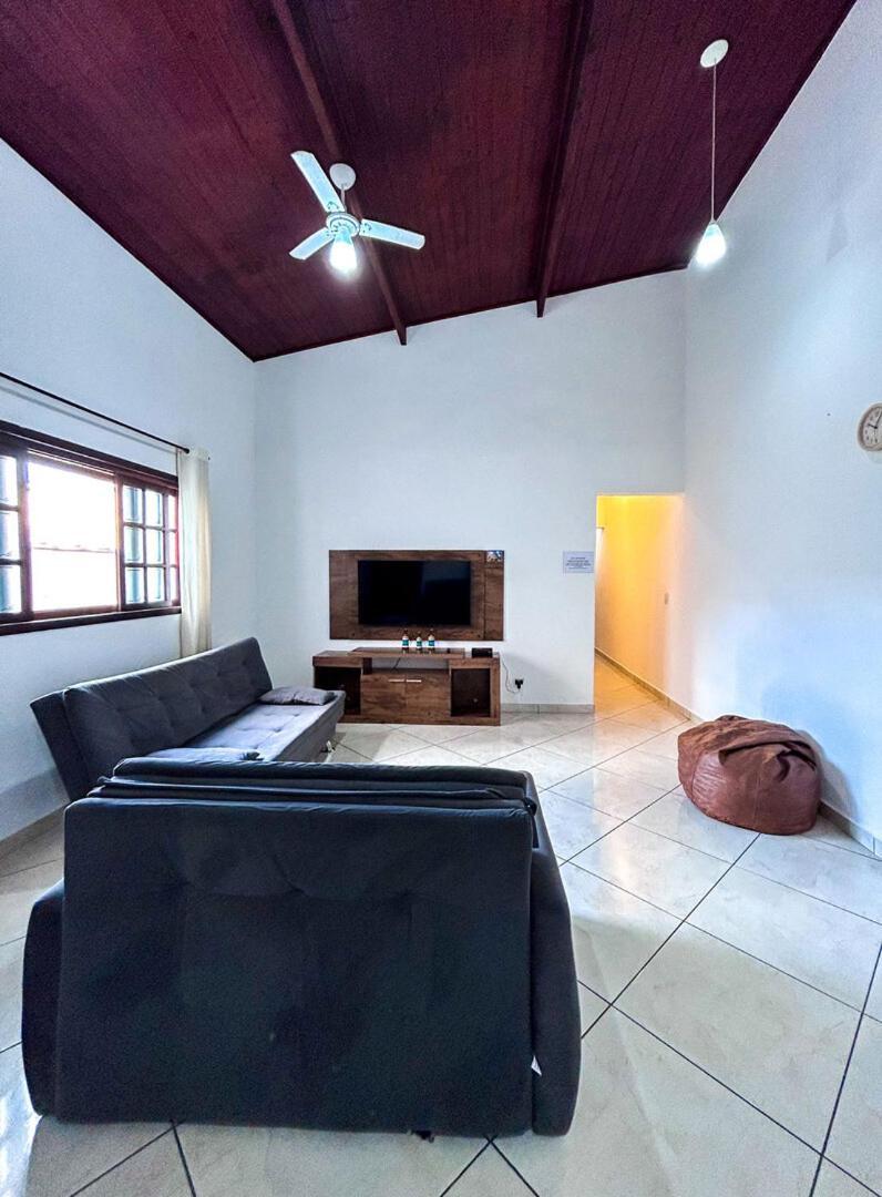 Holiday home Otima Casa Com Wifi E Churrasqueira Em Sp *